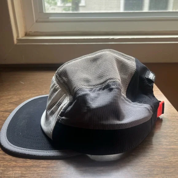 Limited Edition Ciele Running Hat - Picture 3 of 5